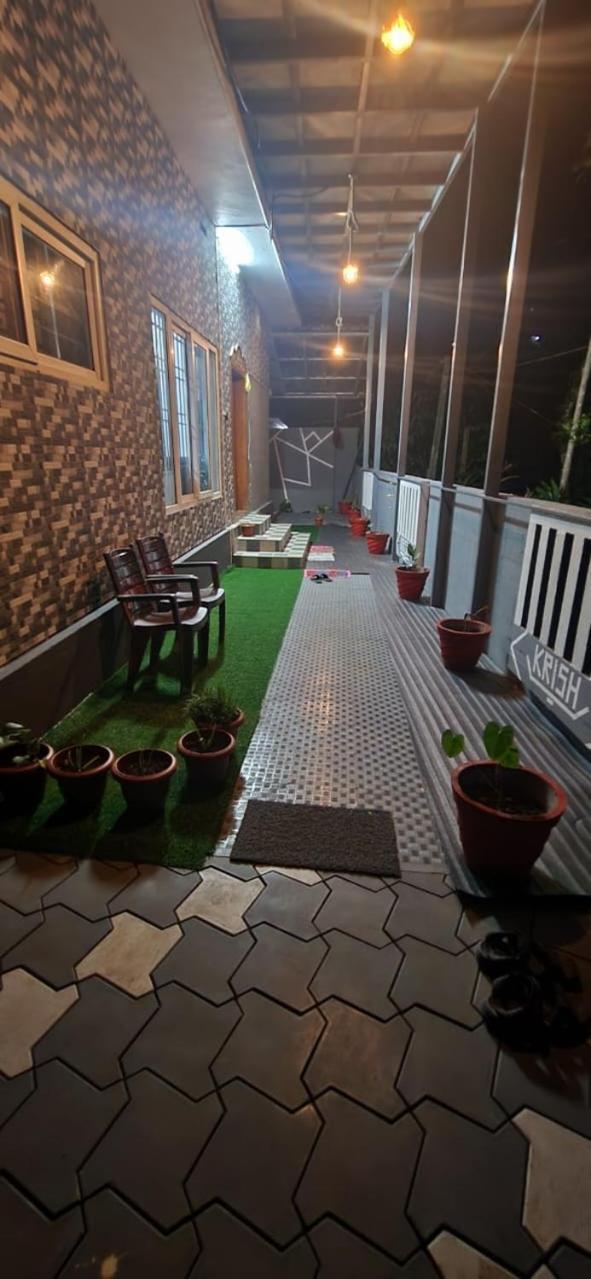 Krish Villa Homestay Munnar Exterior foto
